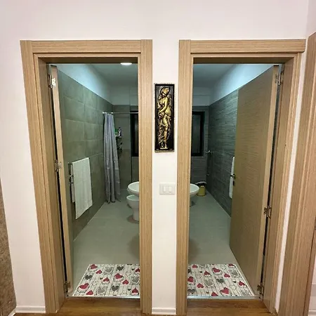Cosy 2br Near Airport - Self Check-in 24hr Тирана