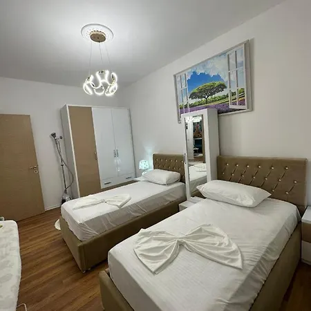 Cosy 2br Near Airport - Self Check-in 24hr Апартаменты