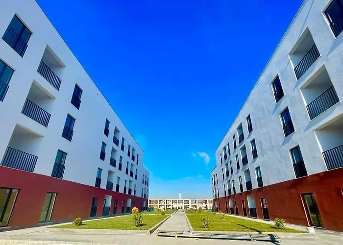 Cosy 2br Near Airport - Self Check-in 24hr Apartamento
